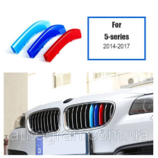 Накладка решітки радіатора BMW 5 F10 2014-2017 М-стиль