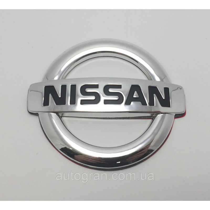 Емблема решітки радіатора і кришки багажника Nissan 8см*7см