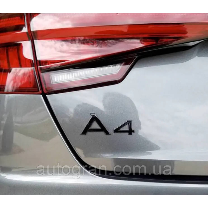 Емблема напис багажника Audi А4 чорна Емблема напис багажника Audi А4 чорна