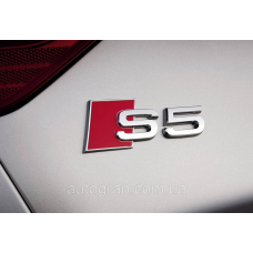 Емблема на кузов Audi S5
