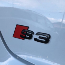 Емблема на кузов Audi S3 чорна