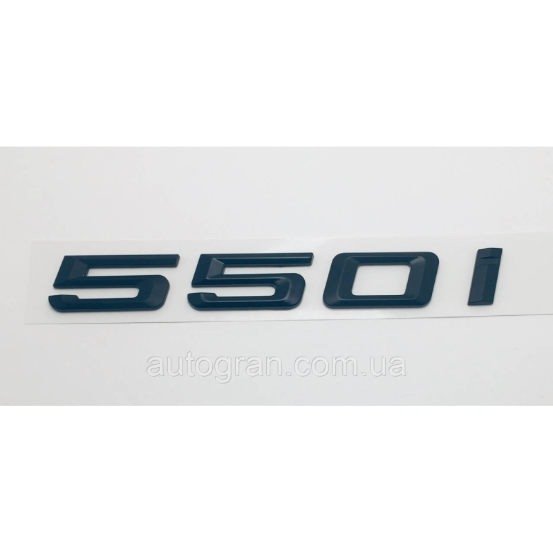 Емблема напис багажника BMW 550i чорний