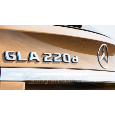 Емблема напис багажника Mercedes GLA220d
