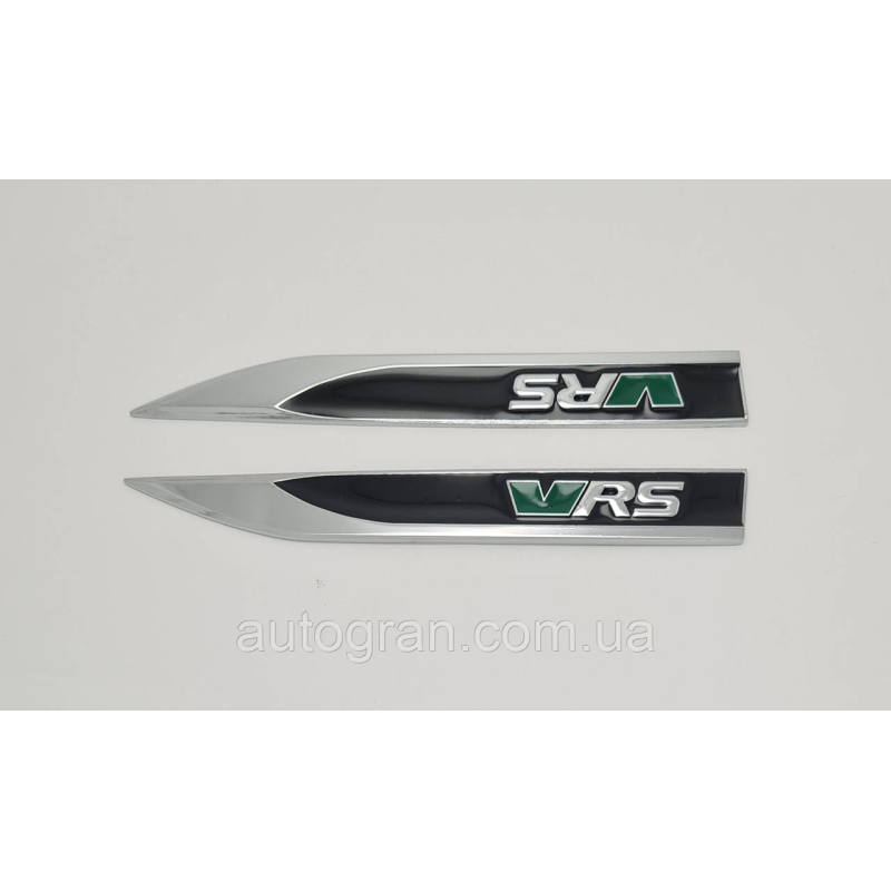 Емблеми VRS на крила Skoda Octavia Fabia