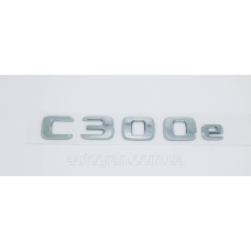 Емблема напис багажника Mercedes C300e