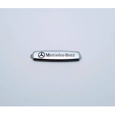 Емблема на сидіння Mercedes-Benz