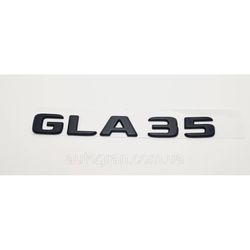 Емблема напис багажника Mercedes GLA45