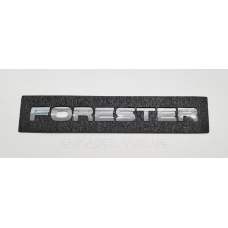 Емблема напис багажника Subaru Forester
