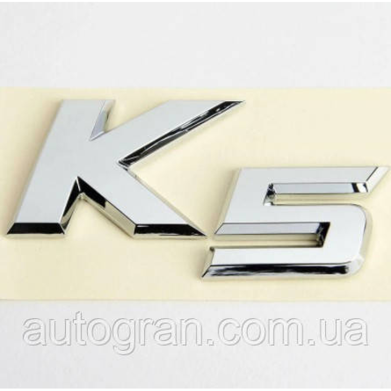 Емблема напис багажника Kia K5
