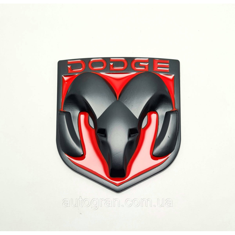 Емблема кузова Dodge 90x80м чорно-червона
