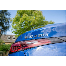 Емблема напис багажника Mercedes GLC220d