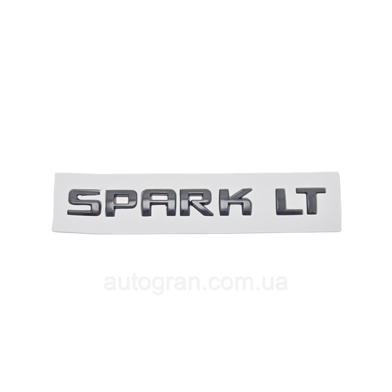 Емблема напис багажника Chevrolet Spark LT чорна Емблема напис багажника Chevrolet Spark LT чорна