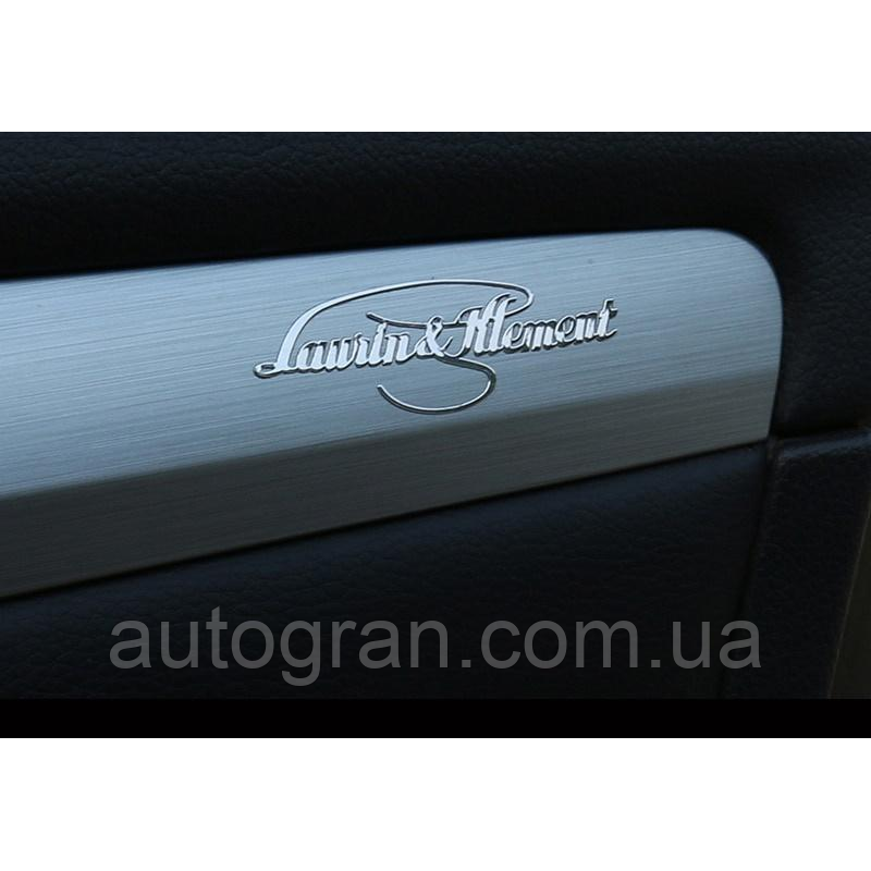 Емблема для декору салону авто Skoda Laurin Klement 6,3см*2см