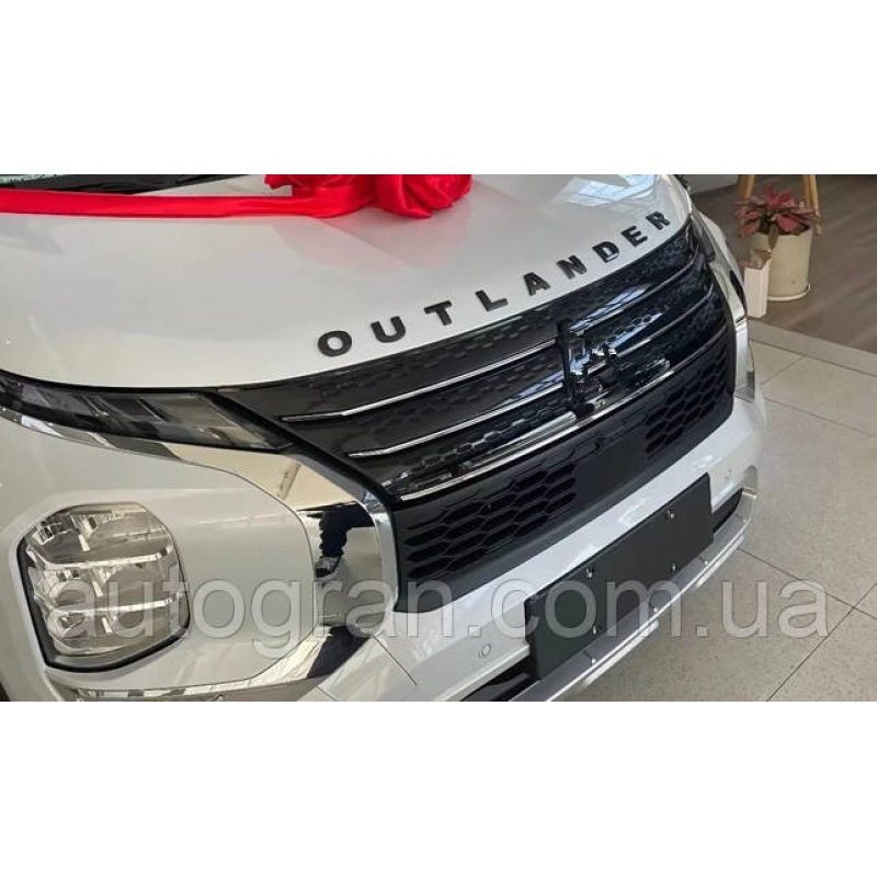 Емблема напис капота Mitsubishi Outlander чорна Емблема напис капота Mitsubishi Outlander чорна