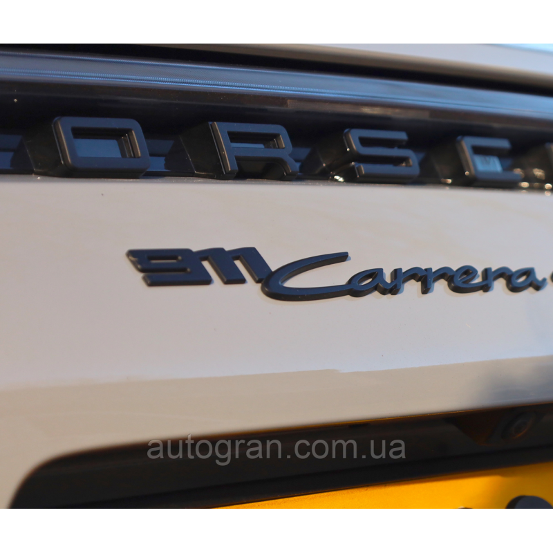 Емблема напис багажника Porsche 911 Carrera чорний глянець