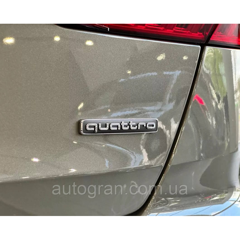 Емблема на кузов Audi Quatro 9,5см*1,5см
