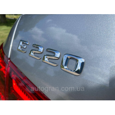 Емблема напис багажника Mercedes E220 тип1